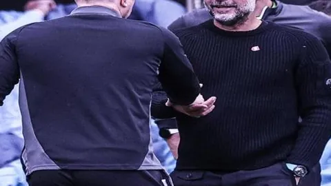 西班牙足协发布通告：安德烈·坎普斯秘书长职务终止